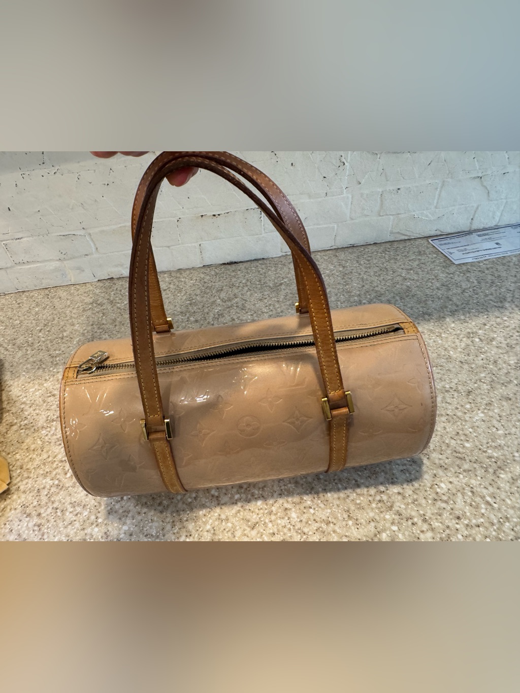 Beige Louis Vuitton Vernis Leather Bedford - Women's Handbag